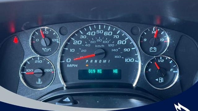 2025 Chevrolet Express LT 3500