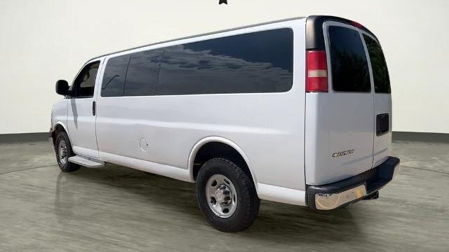 2017 Chevrolet Express LT 3500