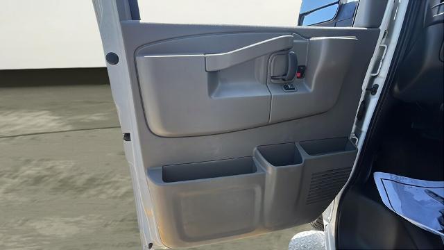 2017 Chevrolet Express LT 3500