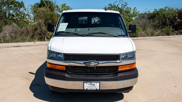 2017 Chevrolet Express LT 3500