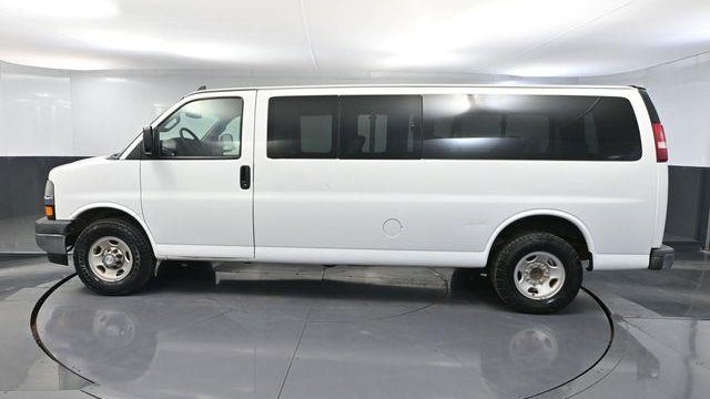 2017 Chevrolet Express LT 3500