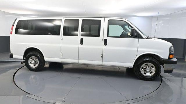 2017 Chevrolet Express LT 3500