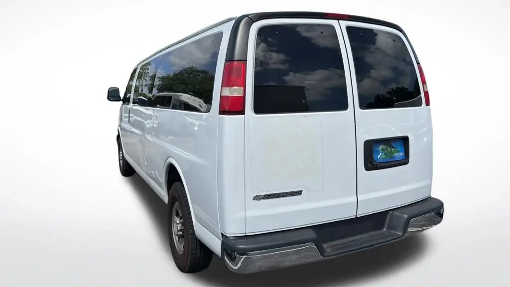 2018 Chevrolet Express LT 3500