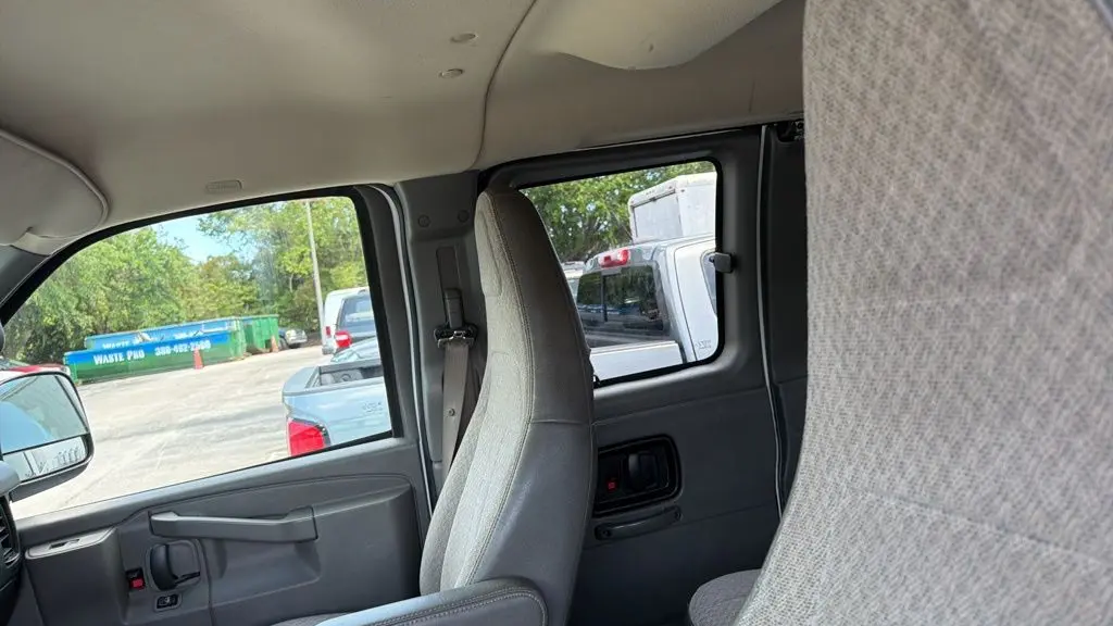 2018 Chevrolet Express LT 3500