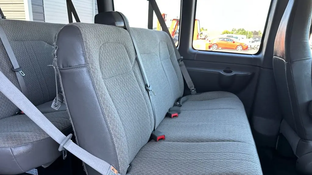 2024 Chevrolet Express LT 3500