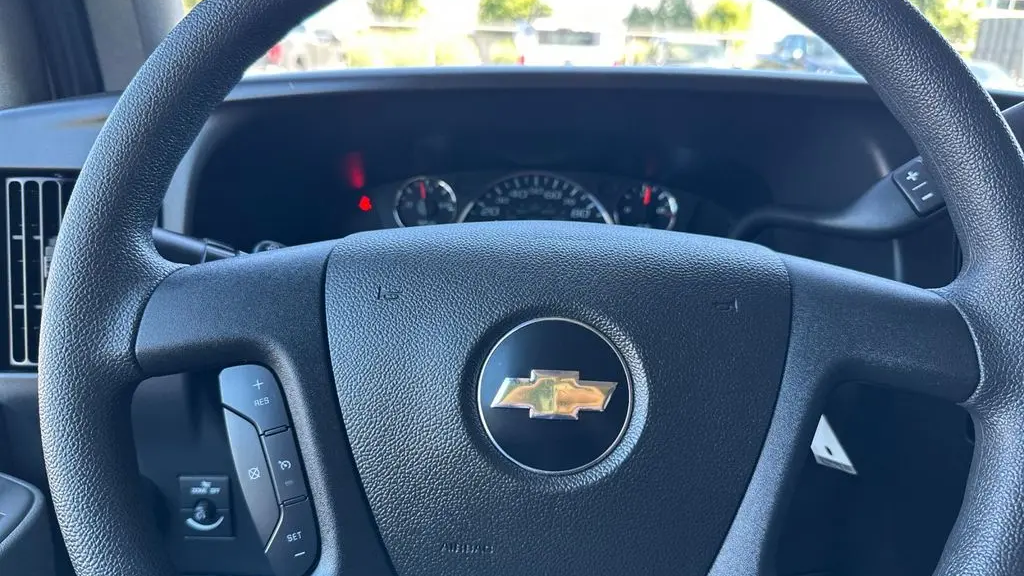 2024 Chevrolet Express LT 3500