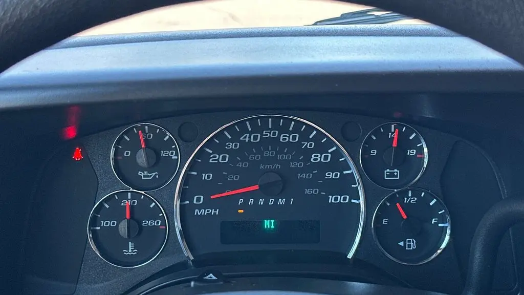 2024 Chevrolet Express LT 3500