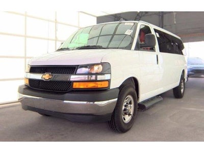 2025 Chevrolet Express LT 3500 3DR Extended Passenger Van