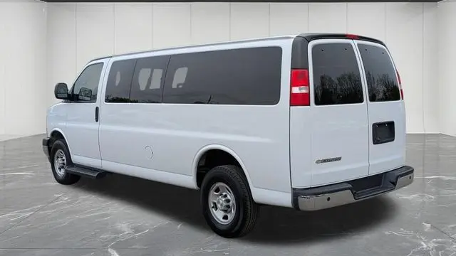 2023 Chevrolet Express LT 3500