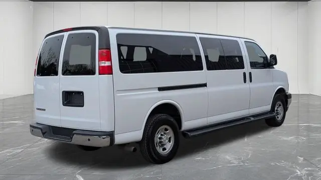 2023 Chevrolet Express LT 3500