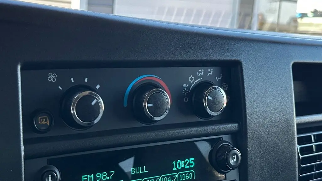 2024 Chevrolet Express LT 3500