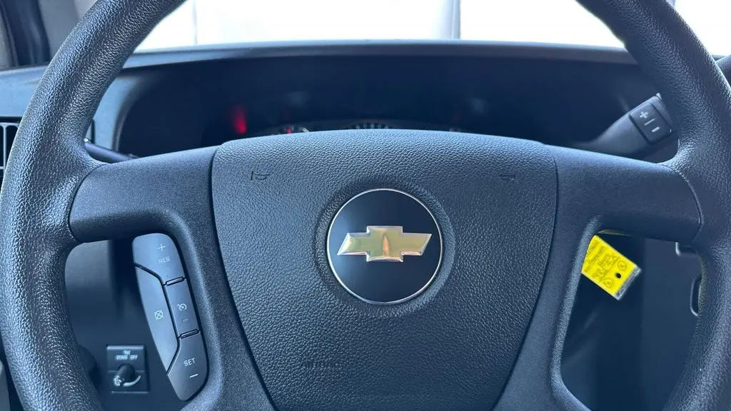 2024 Chevrolet Express LT 3500