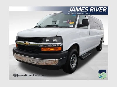 2025 Chevrolet Express LT 3500 3DR Extended Passenger Van