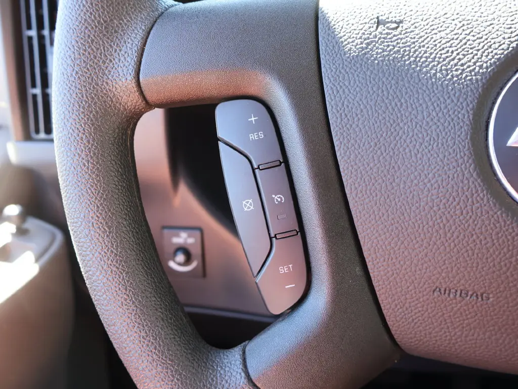2025 Chevrolet Express - $40,987