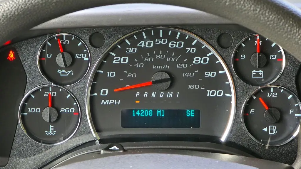 2025 Chevrolet Express LT 3500