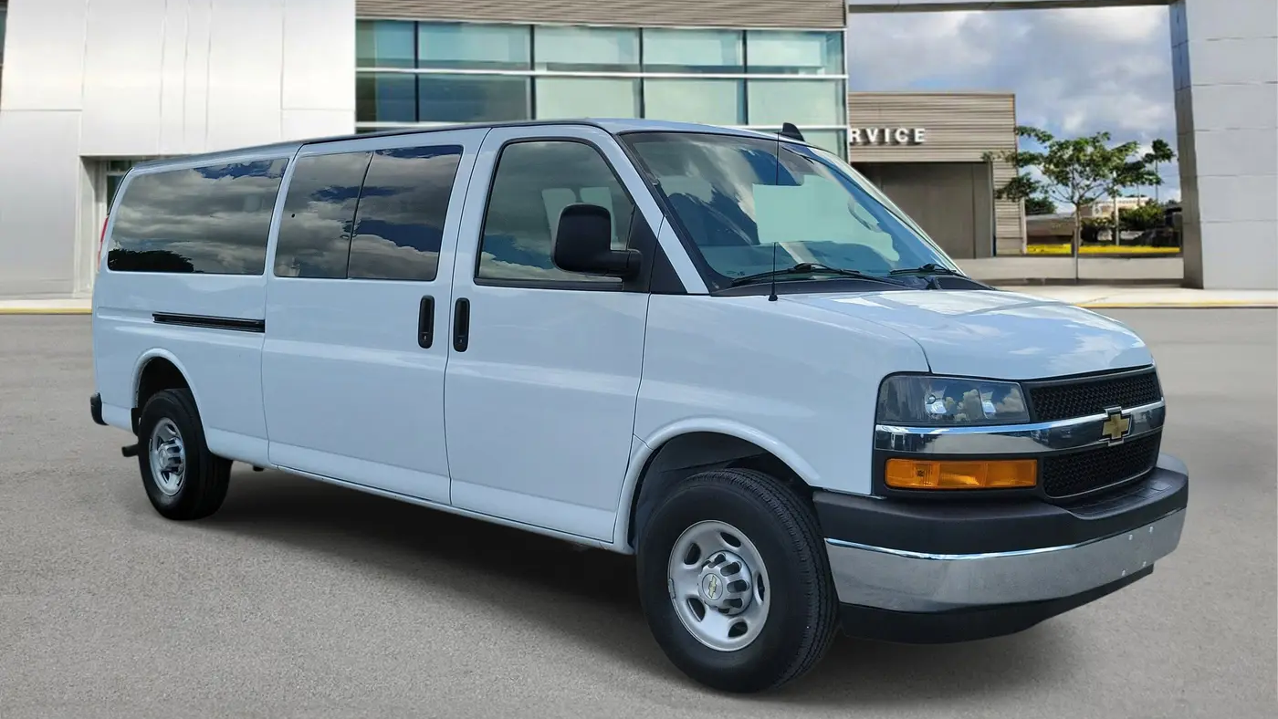 2023 Chevrolet Express LT 3500