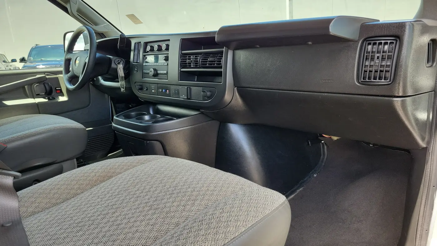 2023 Chevrolet Express LT 3500