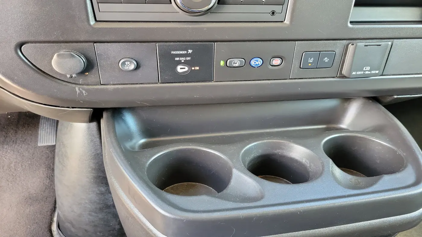 2023 Chevrolet Express LT 3500