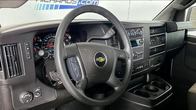 2025 Chevrolet Express LT 3500
