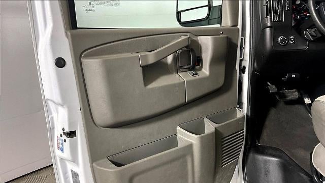 2025 Chevrolet Express LT 3500