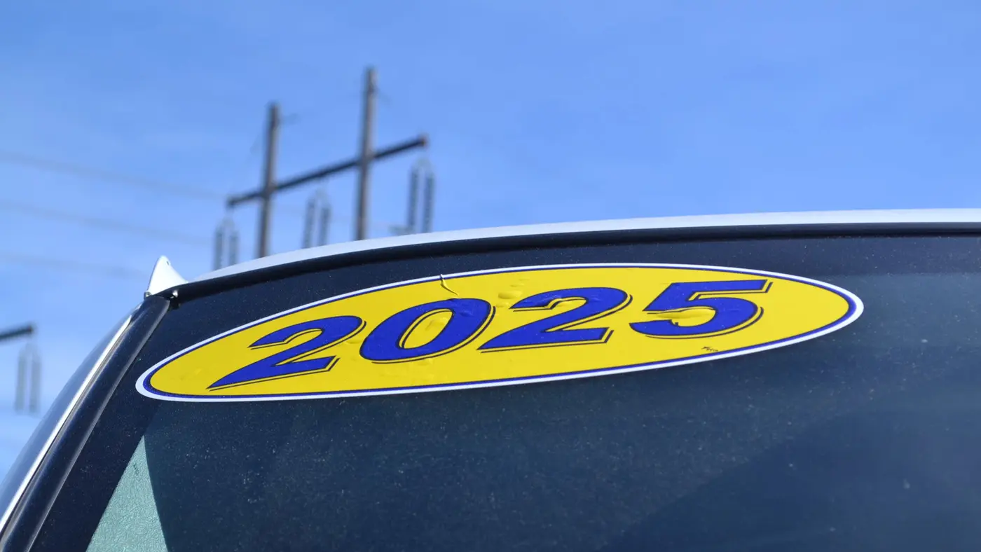 2025 Chevrolet Express LT 3500