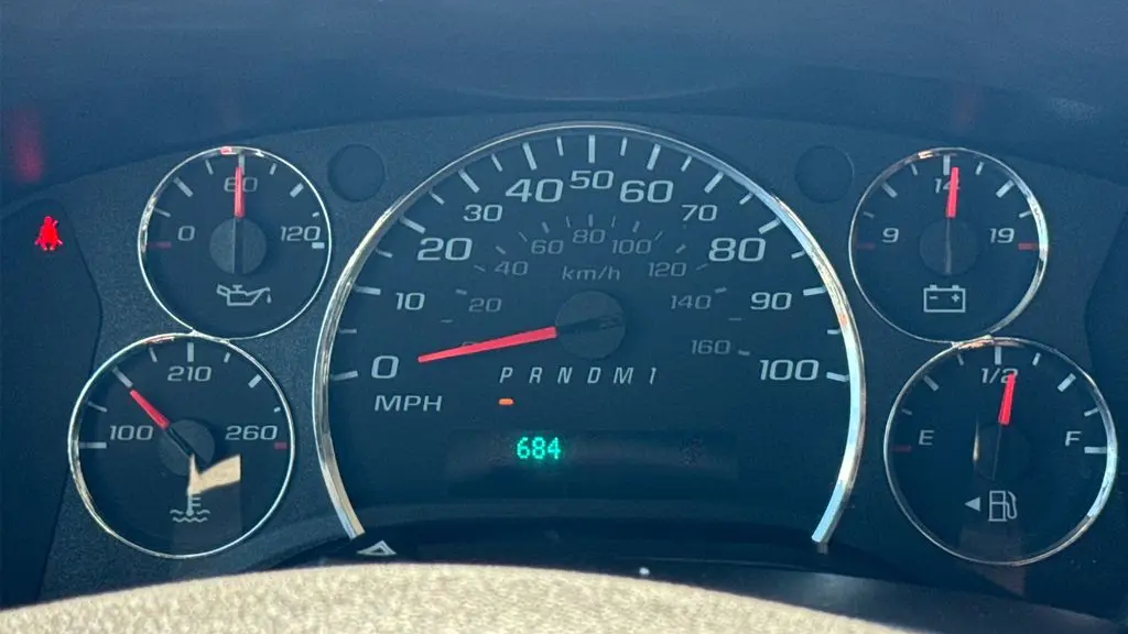 2025 Chevrolet Express LT 3500
