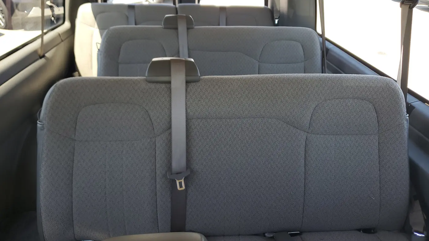 2025 Chevrolet Express LT 3500