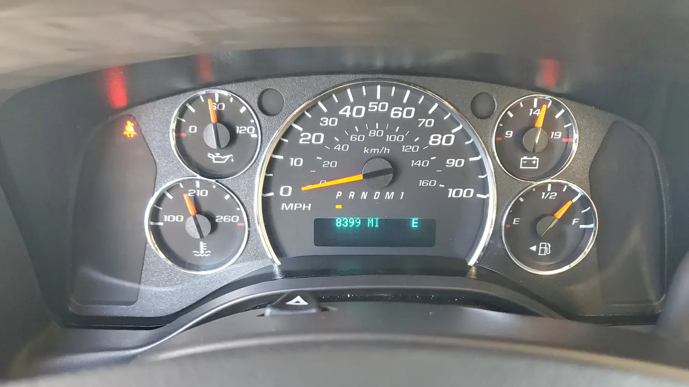 2025 Chevrolet Express LT 3500