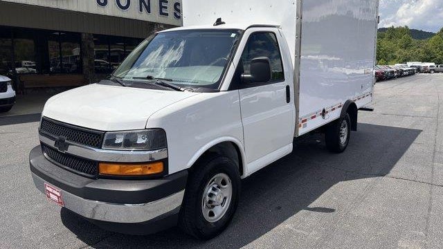 2022 Chevrolet Express 3500