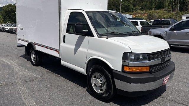 2022 Chevrolet Express 3500
