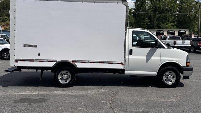 2022 Chevrolet Express 3500