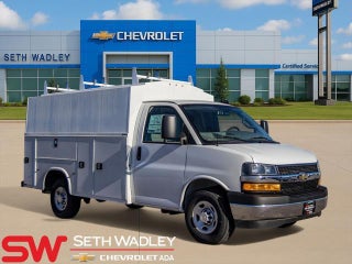 2024 Chevrolet Express with Summit White Exterior