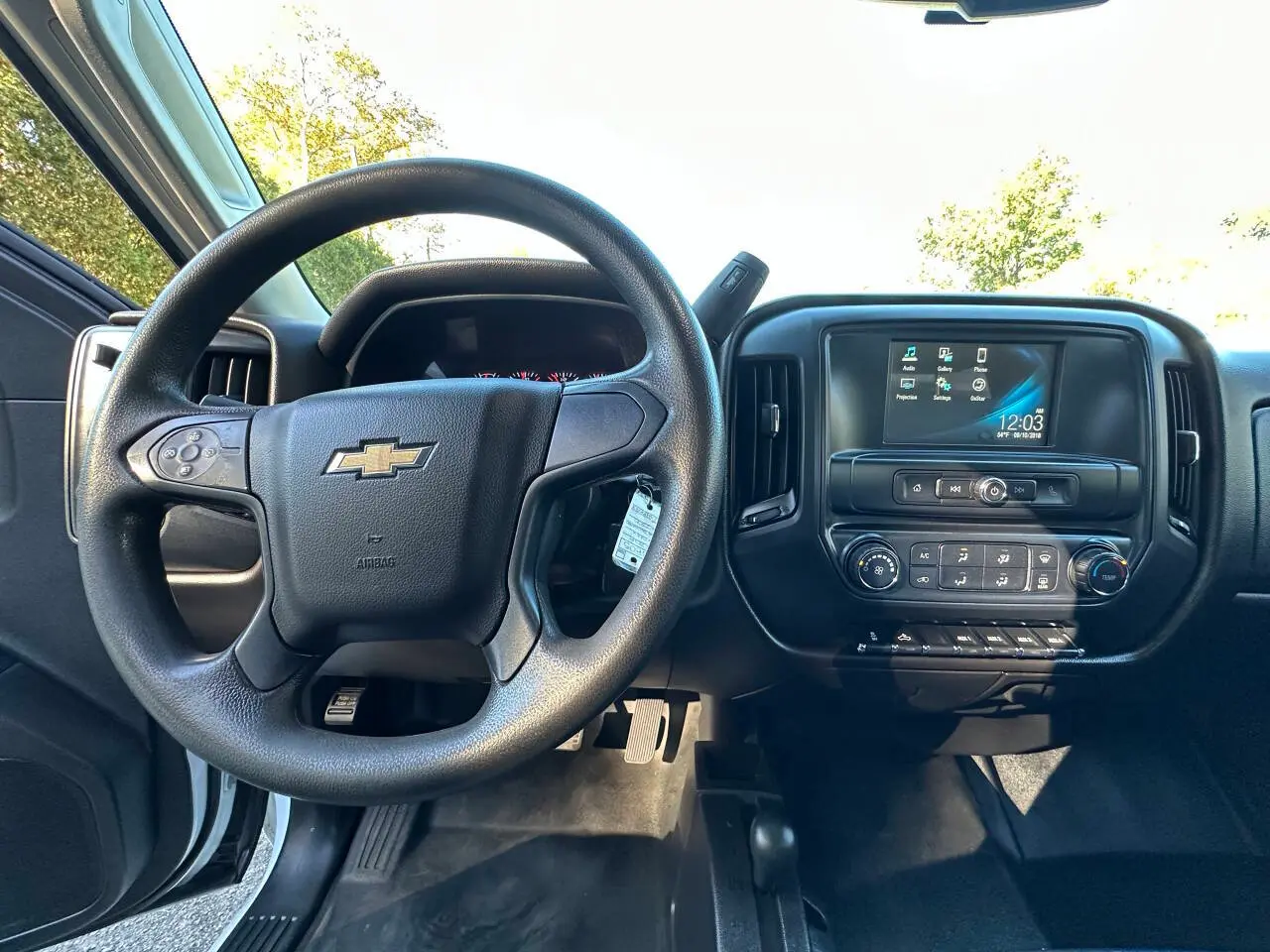 2018 Chevrolet Silverado - $21,995