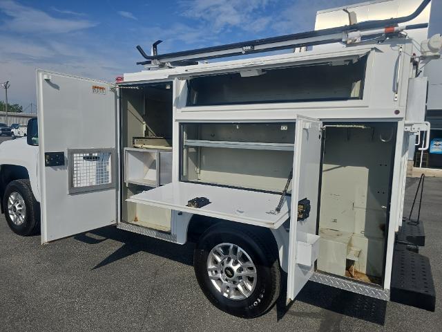 2015 Chevrolet Silverado - $22,995