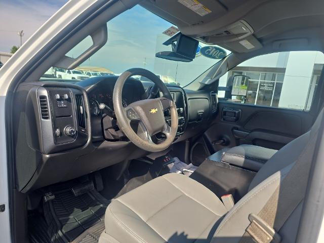 2015 Chevrolet Silverado - $22,995