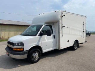 2020 Chevrolet Express with Summit White Exterior