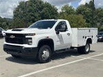 2025 Silverado 3500HD Thumbnail 3
