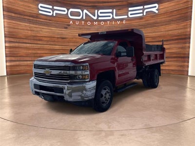 2015 Chevrolet Silverado 3500HD CC 4X4 Work Truck 2DR Regular Cab SWB Chassis