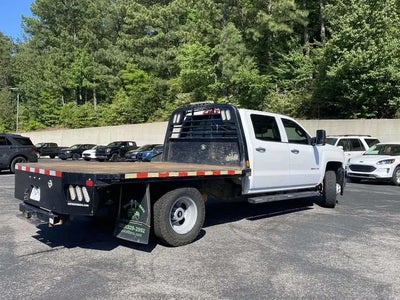 2019 Chevrolet Silverado 3500HD CC 4X2 Work Truck 4DR Crew Cab Chassis