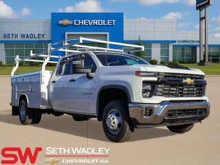 2026 Chevrolet Silverado 3500HD CC with Summit White Exterior