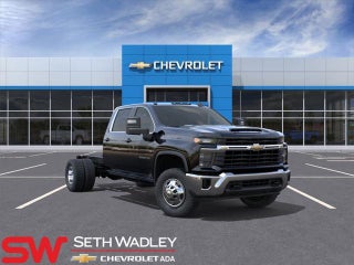 2026 Chevrolet Silverado 3500HD CC with Black Exterior
