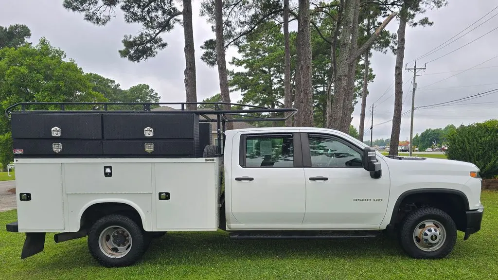 2022 Chevrolet Silverado 3500HD Work Truck