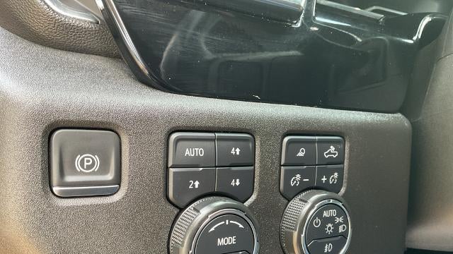 2024 Chevrolet Silverado 3500HD LT