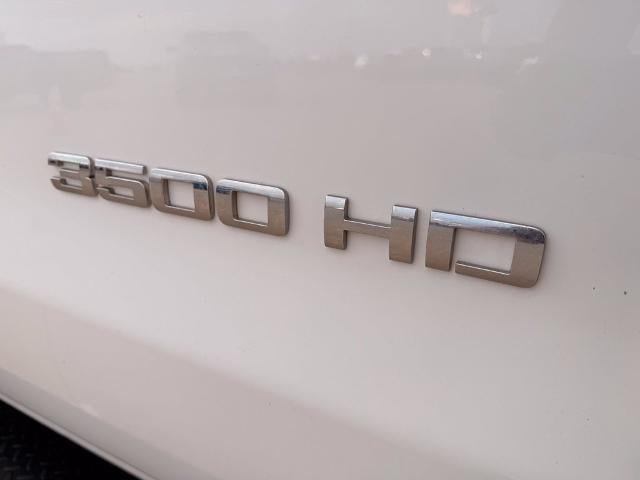 2015 Chevrolet Silverado - $29,404