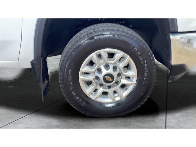 2026 Chevrolet Silverado Hd - $48,950