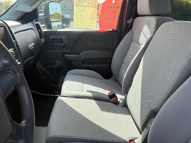2017 Chevrolet Silverado - $19,995