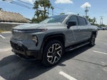 2025 Silverado EV Thumbnail 4