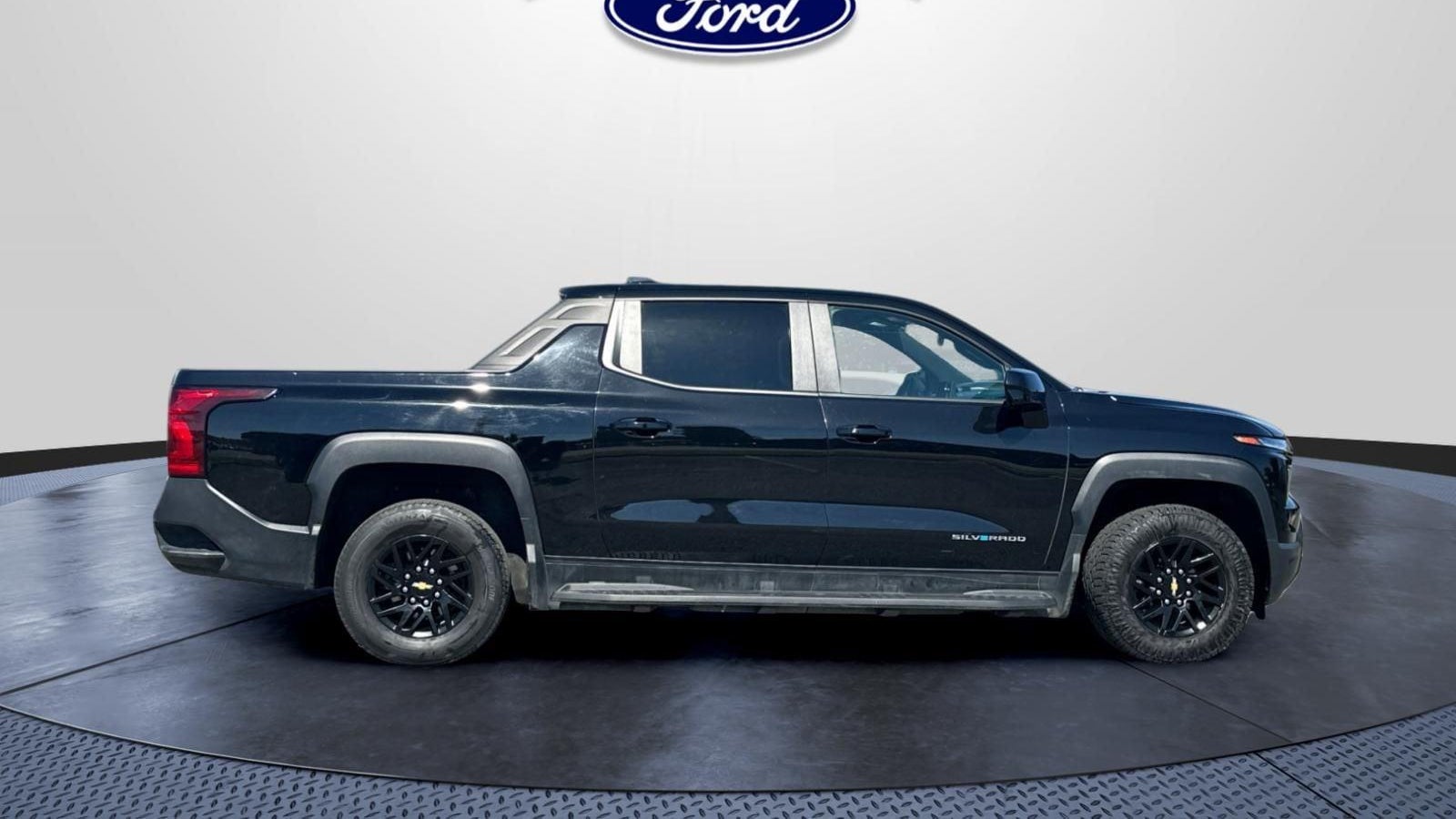 2024 Chevrolet Silverado EV Work Truck