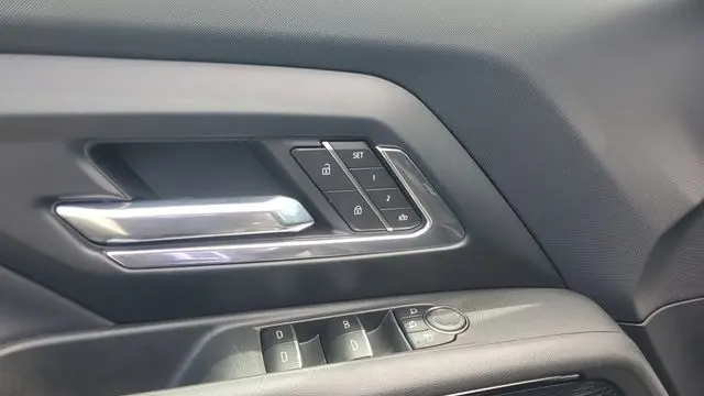 2026 Chevrolet Silverado EV LT