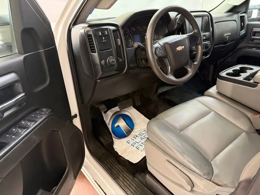 2019 Chevrolet Silverado Hd - $25,899
